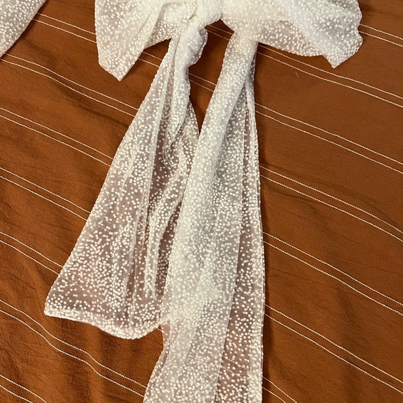 Eloquii x Bridal Tie Shoulder Dress - Picture 6 of 9